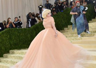 Billie Eilish condicionó a Oscar de la Renta para usar uno de sus vestidos en la Met Gala