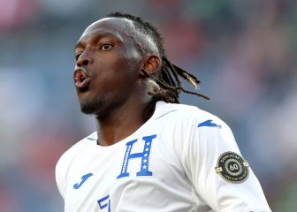 Elis seguirá esperando por su debut