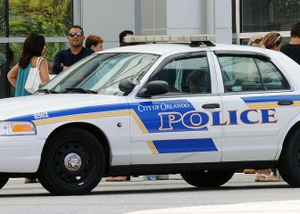 Hombre embosca con ladrillos a policías en Orlando