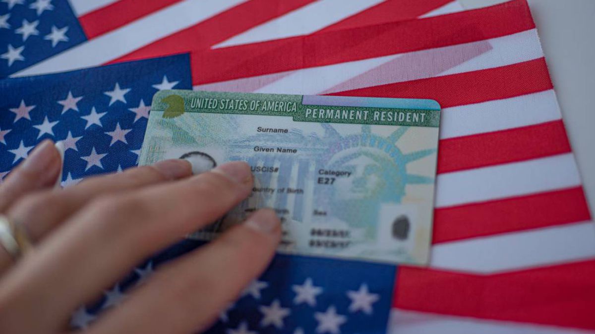 Cómo renovar la Green Card: precio, cuánto demora, documentación y qué vigencia tiene - Vimarsana News