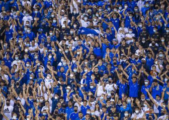 Palomo pide respetar el himno de México a afición de El Salvador