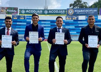 Fito Zelaya, en cancha y los banquillos