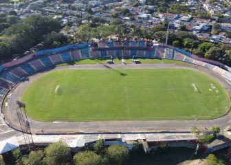 Águila toma el Superclásico con un gol de vestidor