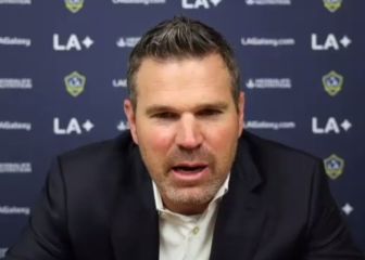 Vanney: Chicharito esta comprometido también a defender