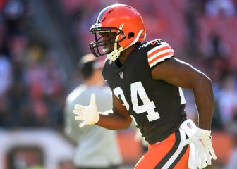 Los Browns pierden tres running backs por la COVID
