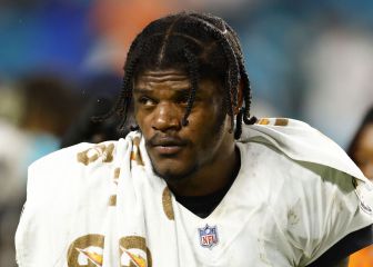 Lamar Jackson está fuera por enfermedad