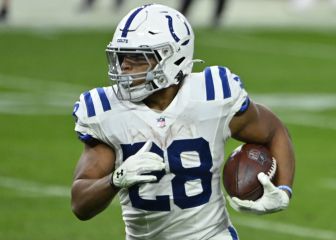 Jonathan Taylor anota cinco touchdowns en victoria de Colts
