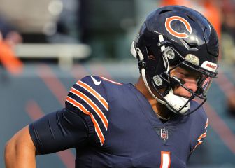 Fields sufre lesión de costillas en la derrota de los Bears