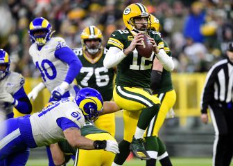 Aaron Rodgers y los Packers derrotan a sus clientes Rams