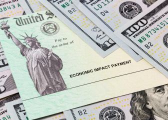Cheques de estímulo: ¿cuánto tiempo seguirá pagándolos la Reserva Federal?