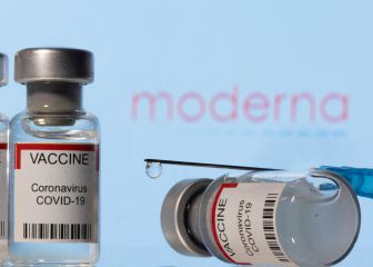 Refuerzo de la vacuna de Moderna aumenta protección frente a ómicron