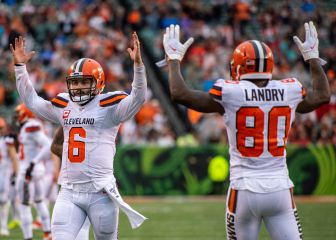Browns recuperan a Mayfield y Landry de la lista de COVID