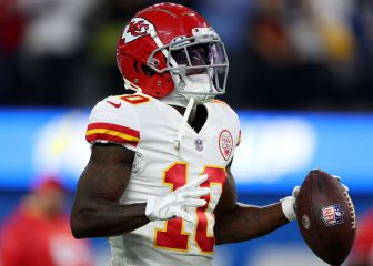 Chiefs recuperan a Tyreek Hill de la reserva de COVID