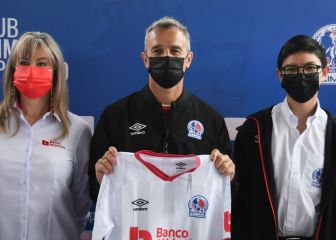 ¿Por qué Pablo Lavallén no dirigirá en el debut de Olimpia?