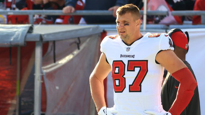 Rob Gronkowski no sabe si estará con Buccaneers en 2022 - AS USA