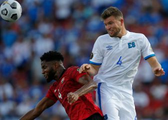 Eriq Zavaleta regresaría con El Salvador frente a Honduras