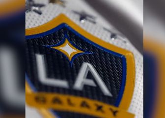 Chicharito y Douglas Costa presentan el nuevo jersey de LA Galaxy