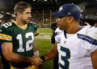 Russell WIlson tiene que responder con títulos de Super Bowl