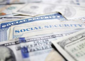 Pagos del Seguro Social podrían subir un 7.6% en 2023