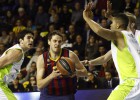 El Barcelona vence al Unicaja con un ajustado resultado