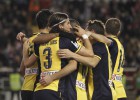 El Atlético manda con cierta autoridad a un Rayo errático