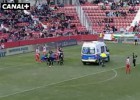 Becerra, portero del Girona, fue evacuado al hospital
