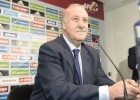 Vicente Del Bosque publica la lista de treinta jugadores