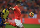 El golazo de Van Persie, rival de España, ante Ecuador