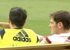 ¿De qué estaban hablando Casillas y Xavi en privado?