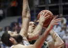 El Real Madrid sufre para doblegar a un peleón Unicaja