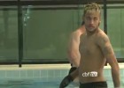 Trabajo y relax de Neymar y compañía en la piscina