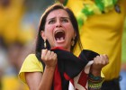 La locura en la grada tras el pase de Brasil a cuartos