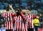 Beñat lidera la victoria del Athletic en el Coliseum