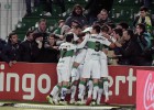 El Elche sale del descenso y complica la vida al Rayo