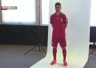 Spain's new boys pose in national kit for the first time
