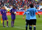 El tremendo enfado de Cavani con el árbitro por un penalti
