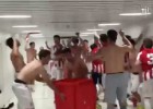 Así celebró el Bilbao Athletic su ascenso en el vestuario