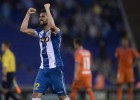 El Espanyol gana por la mínima y mete a Nuno en un lío