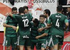 El Betis se lo cree mucho más ante el Rayo en Vallecas