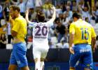 El Málaga golea a Las Palmas para acabar octavo