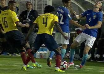 El duro choque entre Filipe y Coutinho: ¡Cabeza con cabeza!