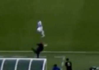 El lujo del 'Tata' Martino en la banda: ¡Qué control de tacón!