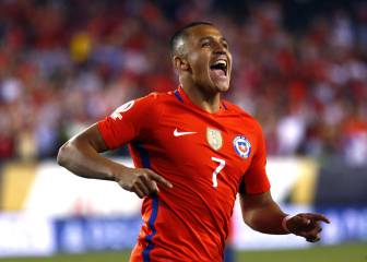 ¡Qué bueno es Alexis Sánchez! ¡Menudo voleón enganchó!