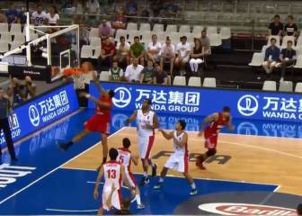 La brutal clavada de Juan Toscano contra Irán