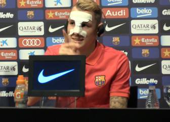 La cara de Digne al ver que su vídeo arrancó al cuarto intento