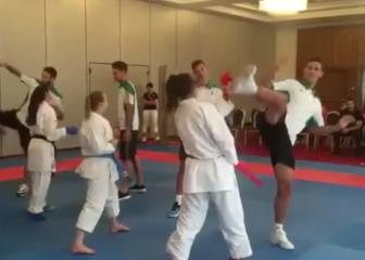 Los jugadores del Betis se pasan... ¡al karate!