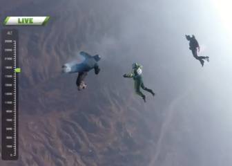 Salta casi desde 8.000 metros sin paracaídas y no muere