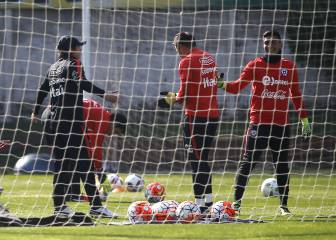 ¿Qué arquero prefiere Yañez para el duelo en Asunción?