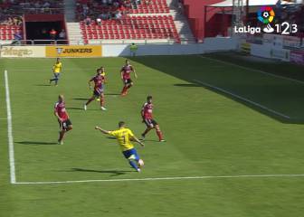 Para verlo una y otra vez: el golazo de Salvi para el Cádiz