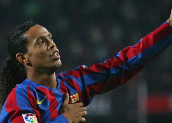 From another planet! The best of Ronaldinho at Barcelona
